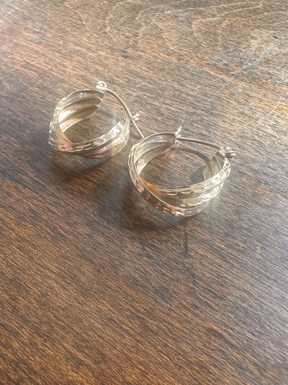14k Gold Solid Beveled Triple Strand Hoop Earrings